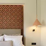 Kimata Beachfront Retreats, With Private Plunge Pools, By Thinkvilla ريثيمنو