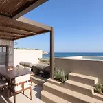 شقة Kimata Beachfront Retreats, With Private Plunge Pools, By Thinkvilla