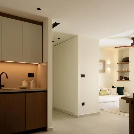 Appartement Kimata Beachfront Retreats, With Private Plunge Pools, By Thinkvilla Réthymnon