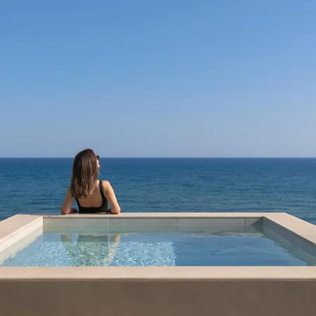 Apartamento Kimata Beachfront Retreats, With Private Plunge Pools, By Thinkvilla Rétino