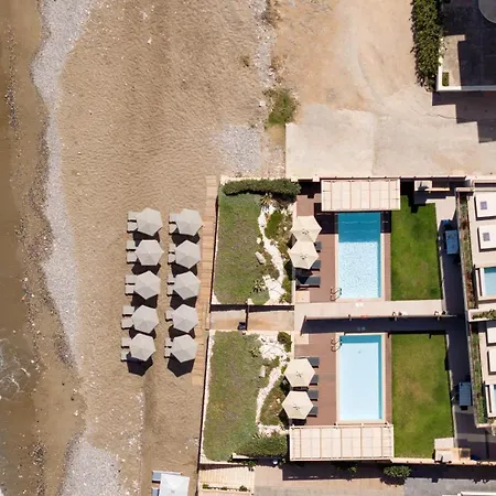 Apartamento Kimata Beachfront Retreats, With Private Plunge Pools, By Thinkvilla *