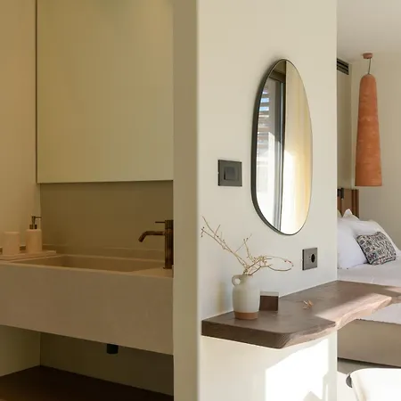 Kimata Beachfront Retreats, With Private Plunge Pools, By Thinkvilla * Réthimno