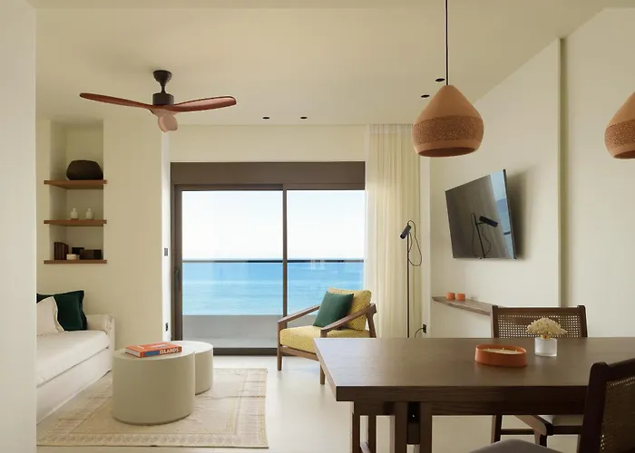 Kimata Beachfront Retreats, With Private Plunge Pools, By Thinkvilla Appartamento Rethymno