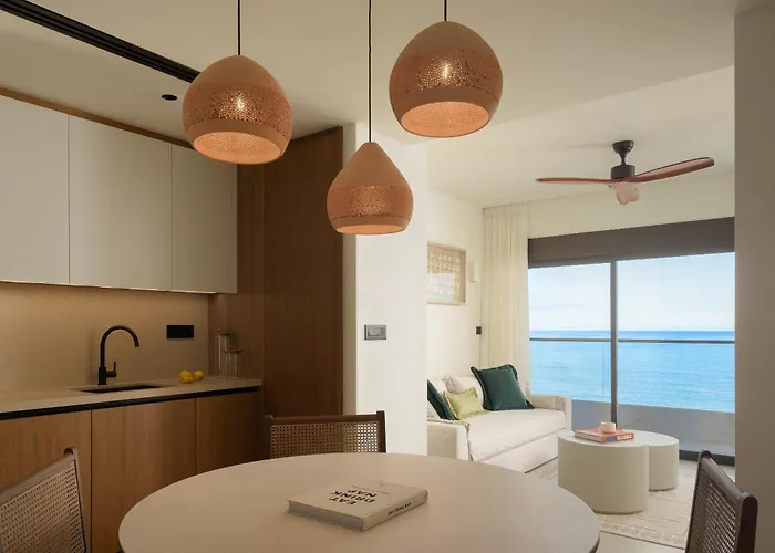 Appartamento Kimata Beachfront Retreats, With Private Plunge Pools, By Thinkvilla Rethymno